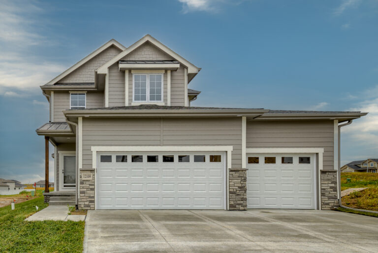 Grant - Front Elevation